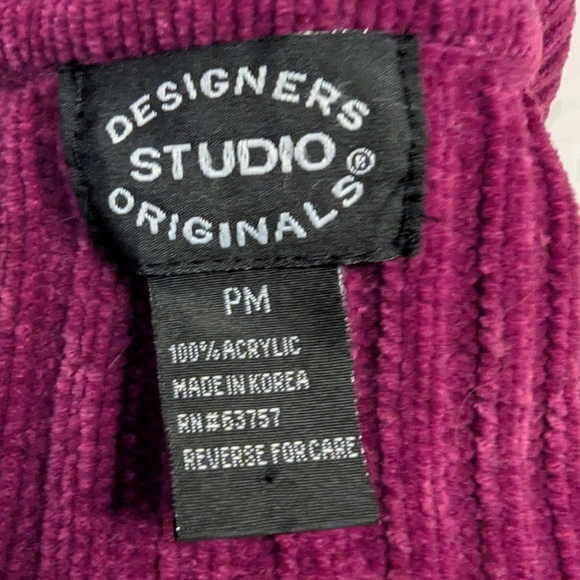 Women's Velour Magenta Cable Knit Sweater, Size PM - Picture 4 of 4